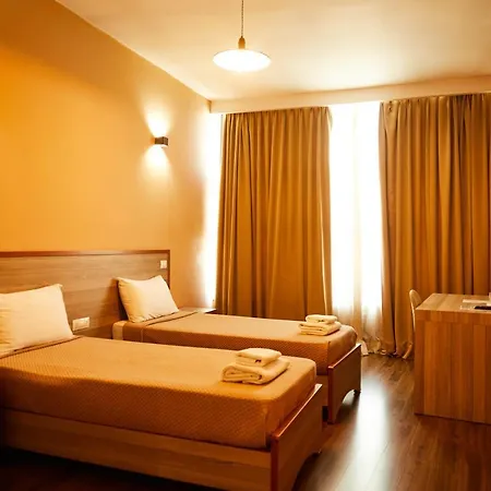 Arc Tirana ホテル 3*