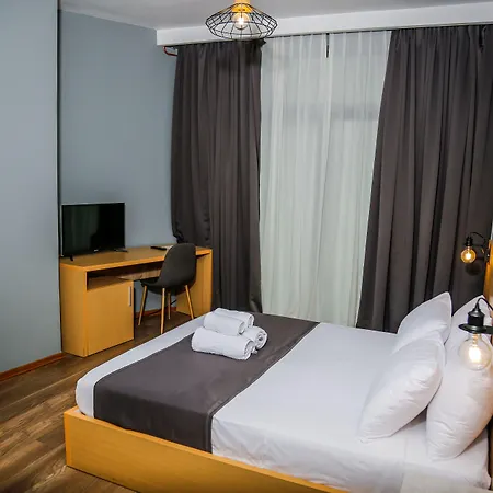 ホテル Arc Tirana