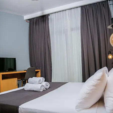 Arc Tirana ホテル