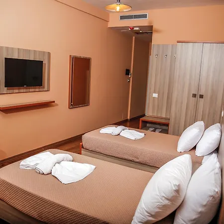 Arc Tirana 3*