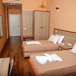 Hotel Arc Tirana 3*