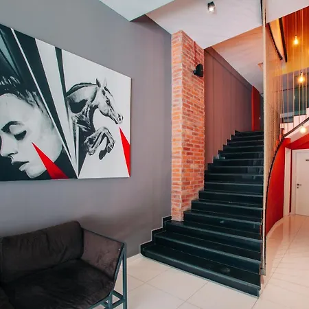 Arc Tirana 호텔 Yzberishti