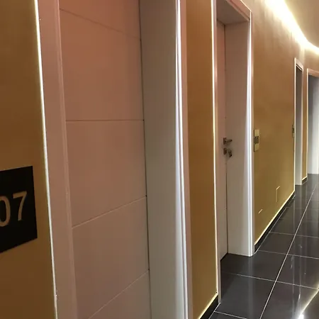 Szálloda Arc Tirana 3*