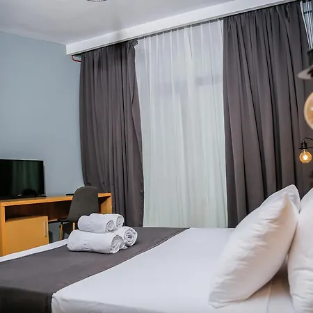 Arc Tirana 3* Yzberishti