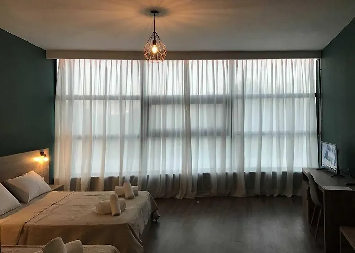 호텔 Arc Tirana Yzberishti