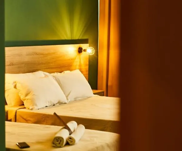 Arc Tirana Hotel Yzberish